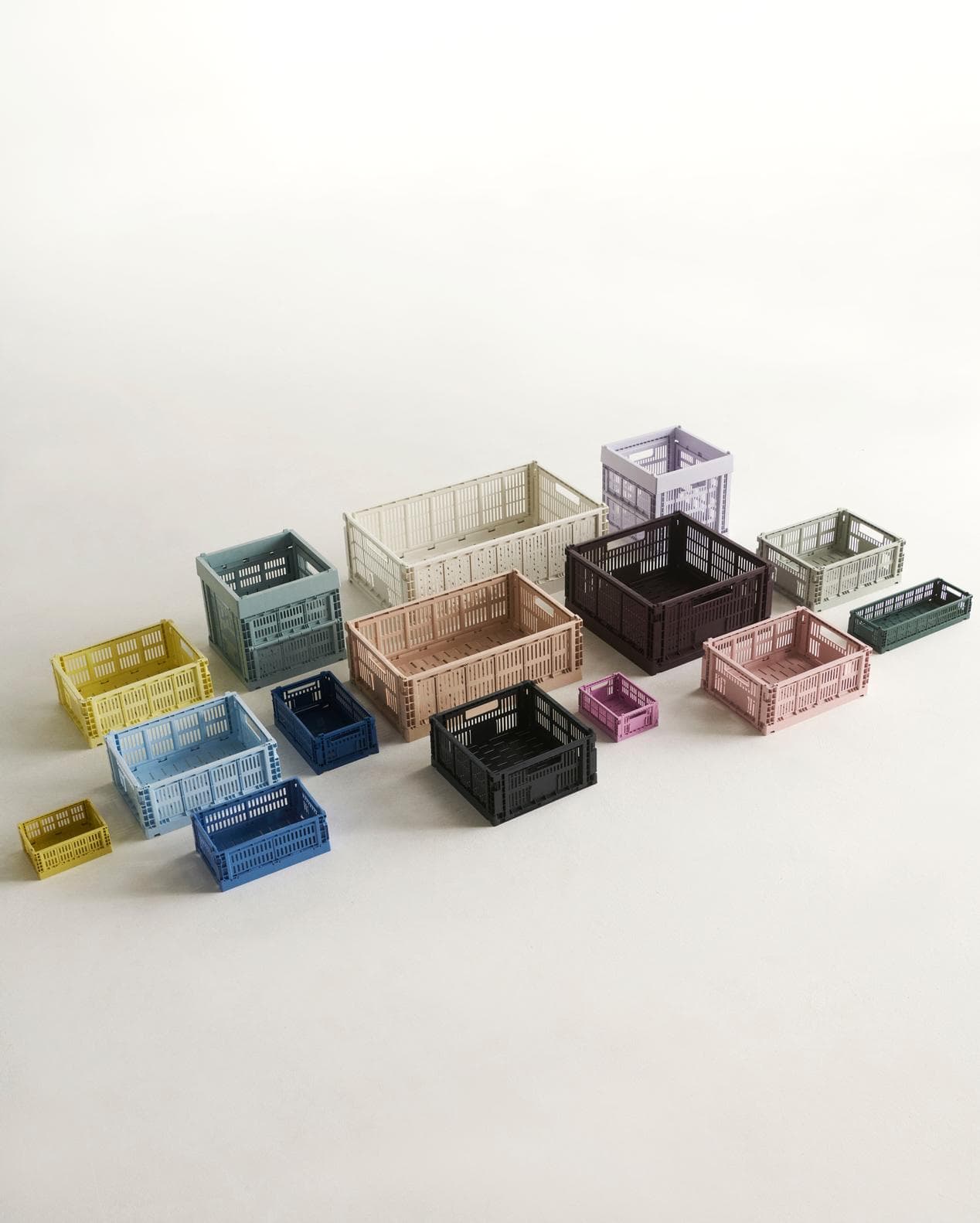 HAY | Colour Crate | Oppbevaringskasse medium off-white view 2