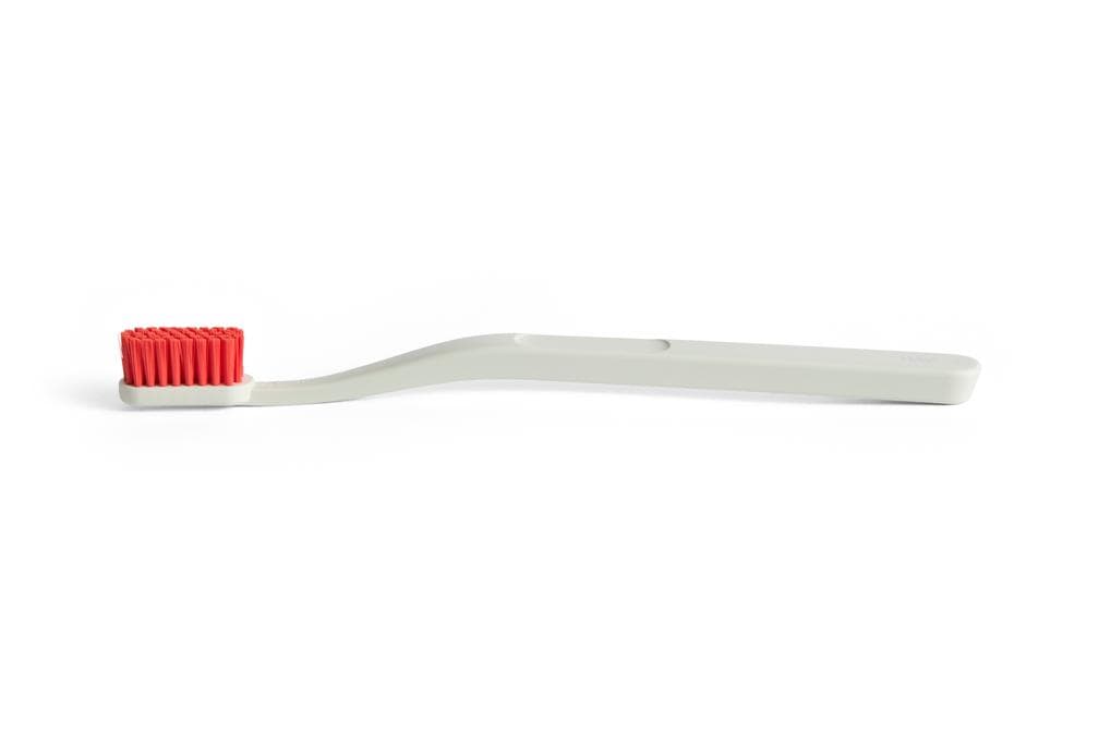 HAY | Hay | Tannbørste off-white and red