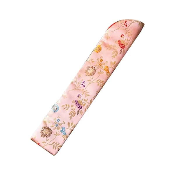 Viftetrekk med brodert mønster - Lys rosa