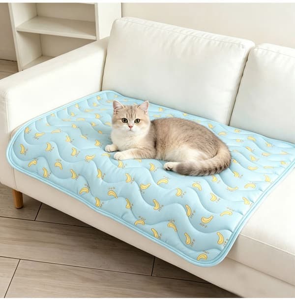 Selvkjølende kjølematte for kjæledyr, is-silke kjølepute for katt og liten hund, pustende kjølesovematte for sommeren blå