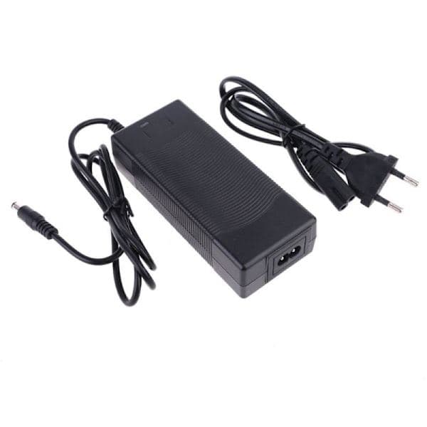 36V 2A Lader 42V 2A Batterilader 100-240V Inngang Litium Li-ion lader for 36V tohjuls elsykkel