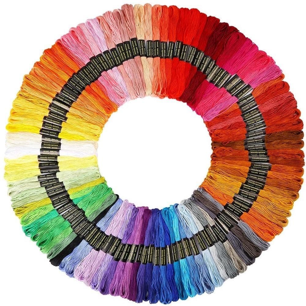100 dukker broderigarn / moulin garn