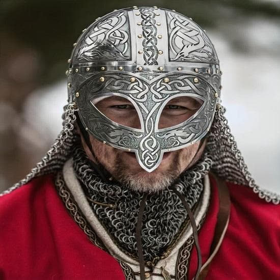 Viking Middelalder Hjelm Rustning Stålhjelm Vendel Gravert Kjedepost Viking