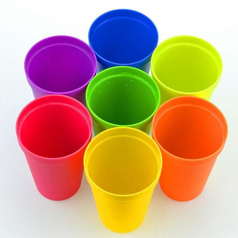 7 stk. regnbue plastkopper sett gjenbrukbart vannkrus piknik reise trendy morsom bærbar regnbuedrakt kopp fest barn drikkekopp