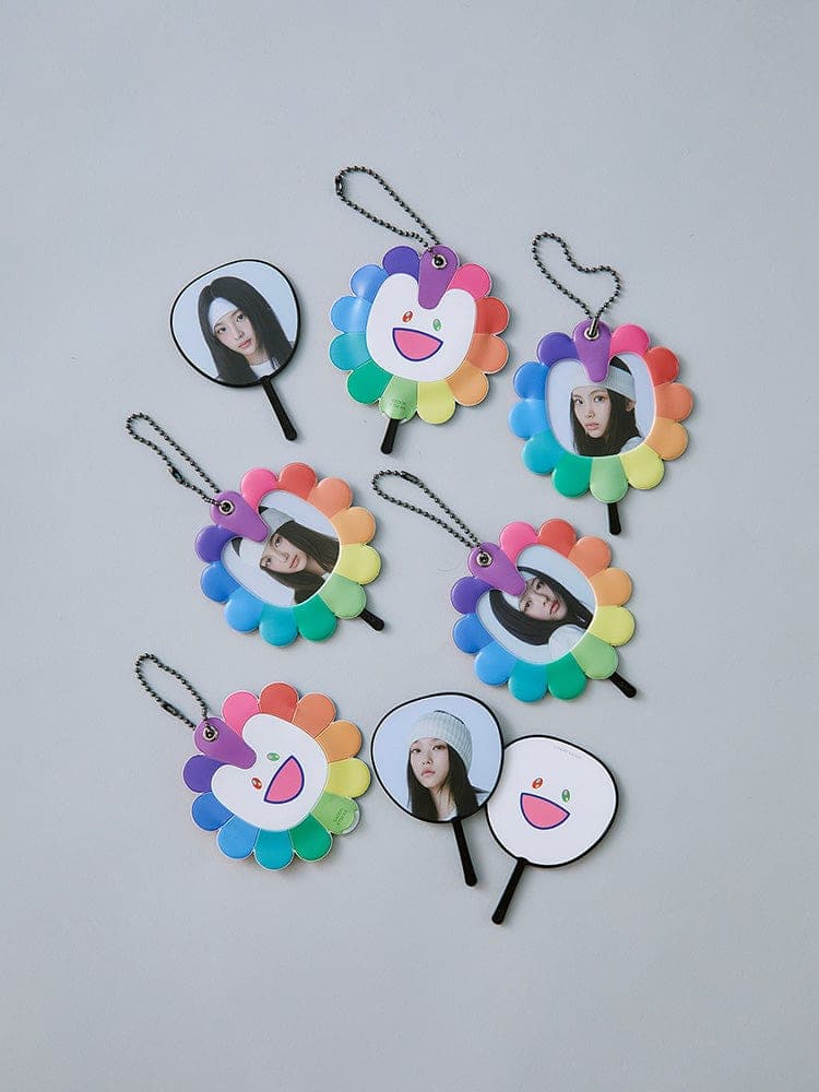 NewJeans x Murakami Fan Plysj Nøkkelring