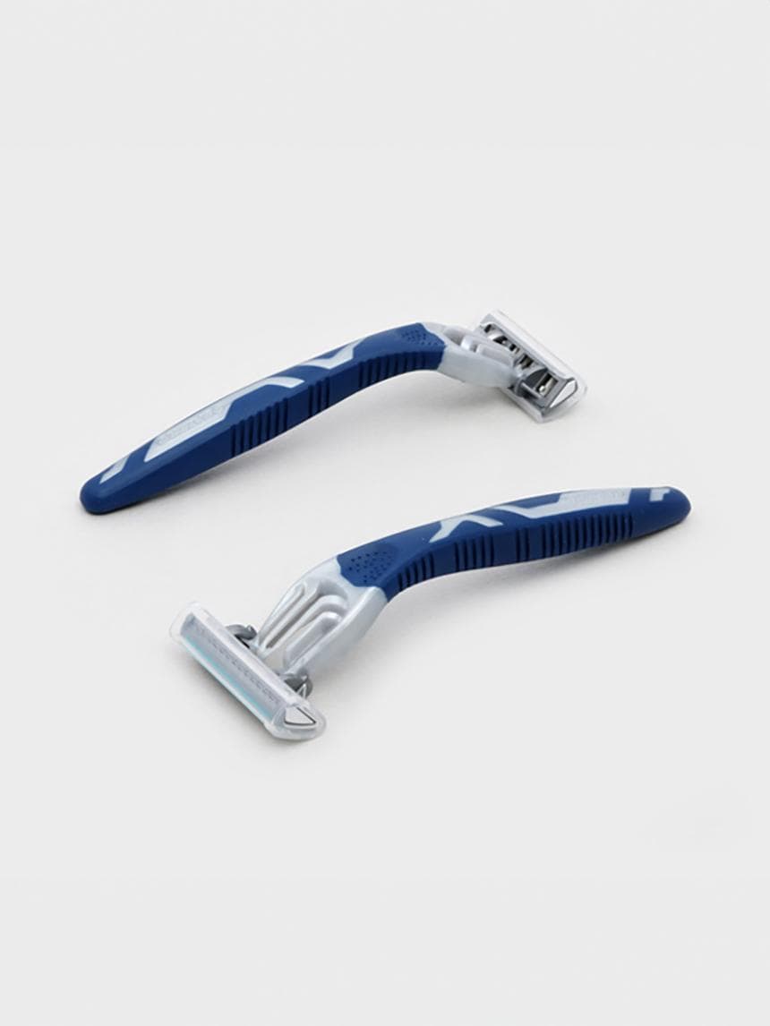 Schick Quattro Titanium Bærbar Reisebarberhøvel Sett (2-pakning)