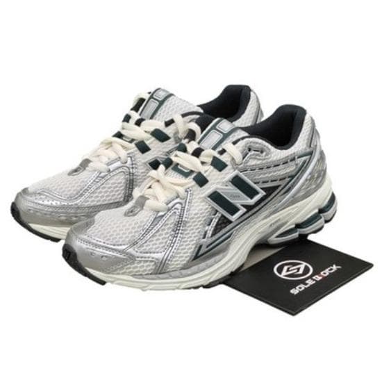 New Balance 1906R Sølv Metallic Nightwatch Grønn M1906REU 37.5 sølv/Hvit