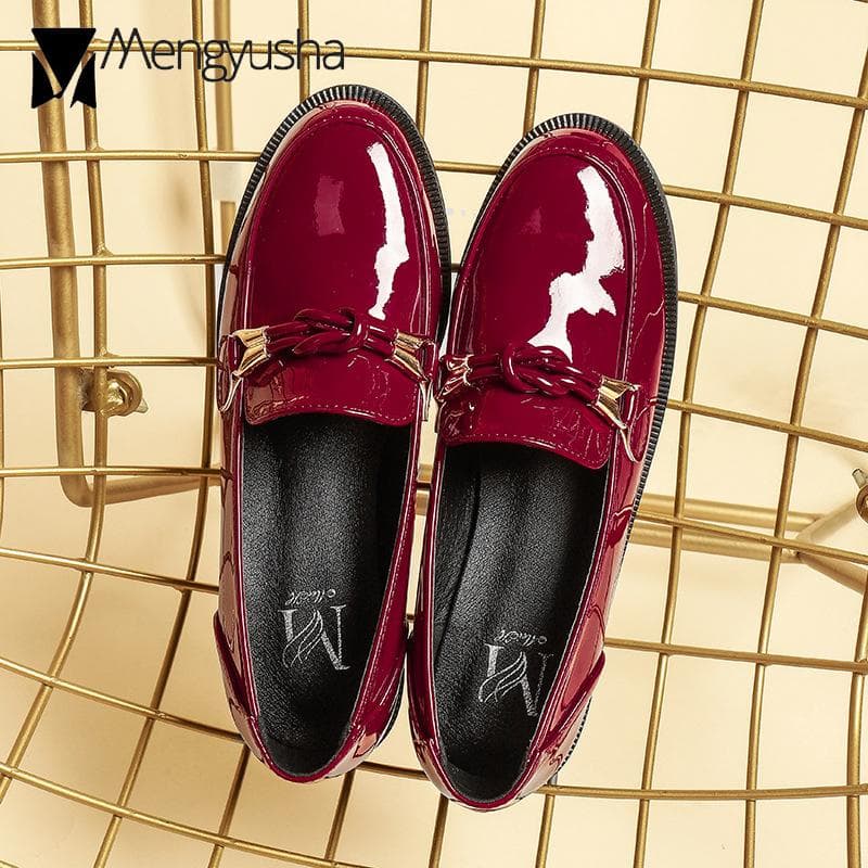 Mote knute vinrøde loafers lakkert skinnsko dame slip-on mokasiner creepers student tykk hæl flate sko stor størrelse 34-43 cm Svart