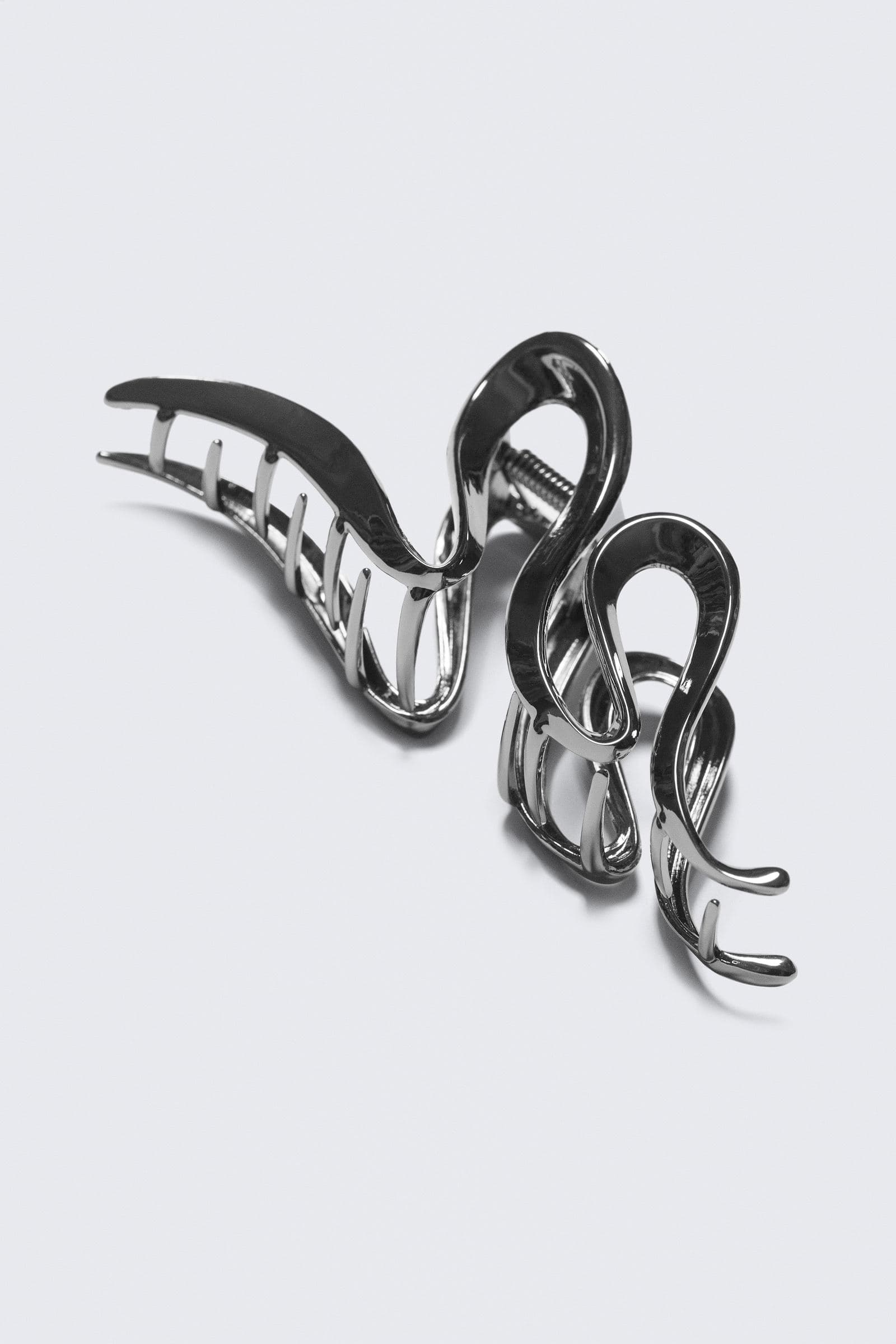 Wavy Hair Clip