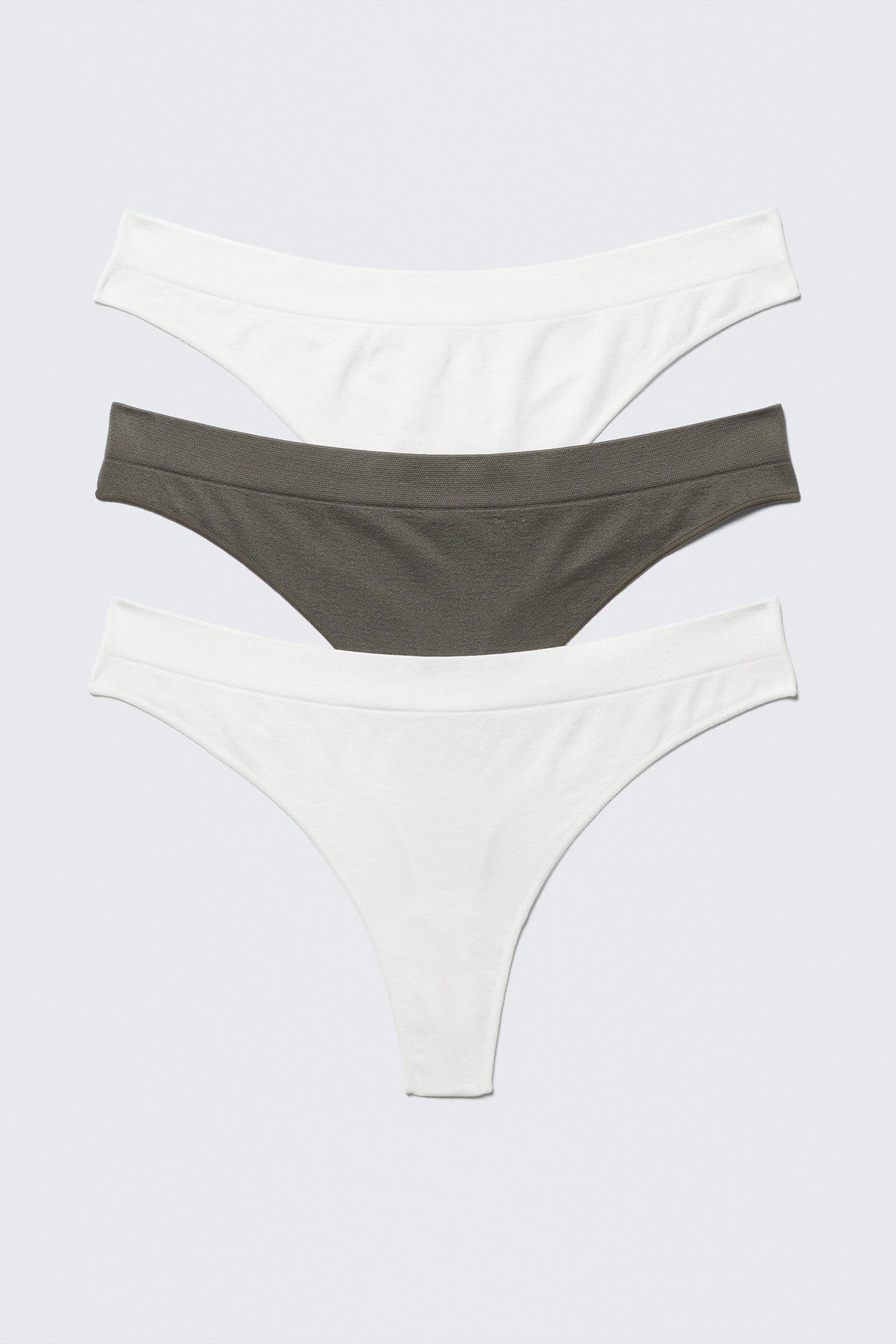 3-pack Seamless Thongs