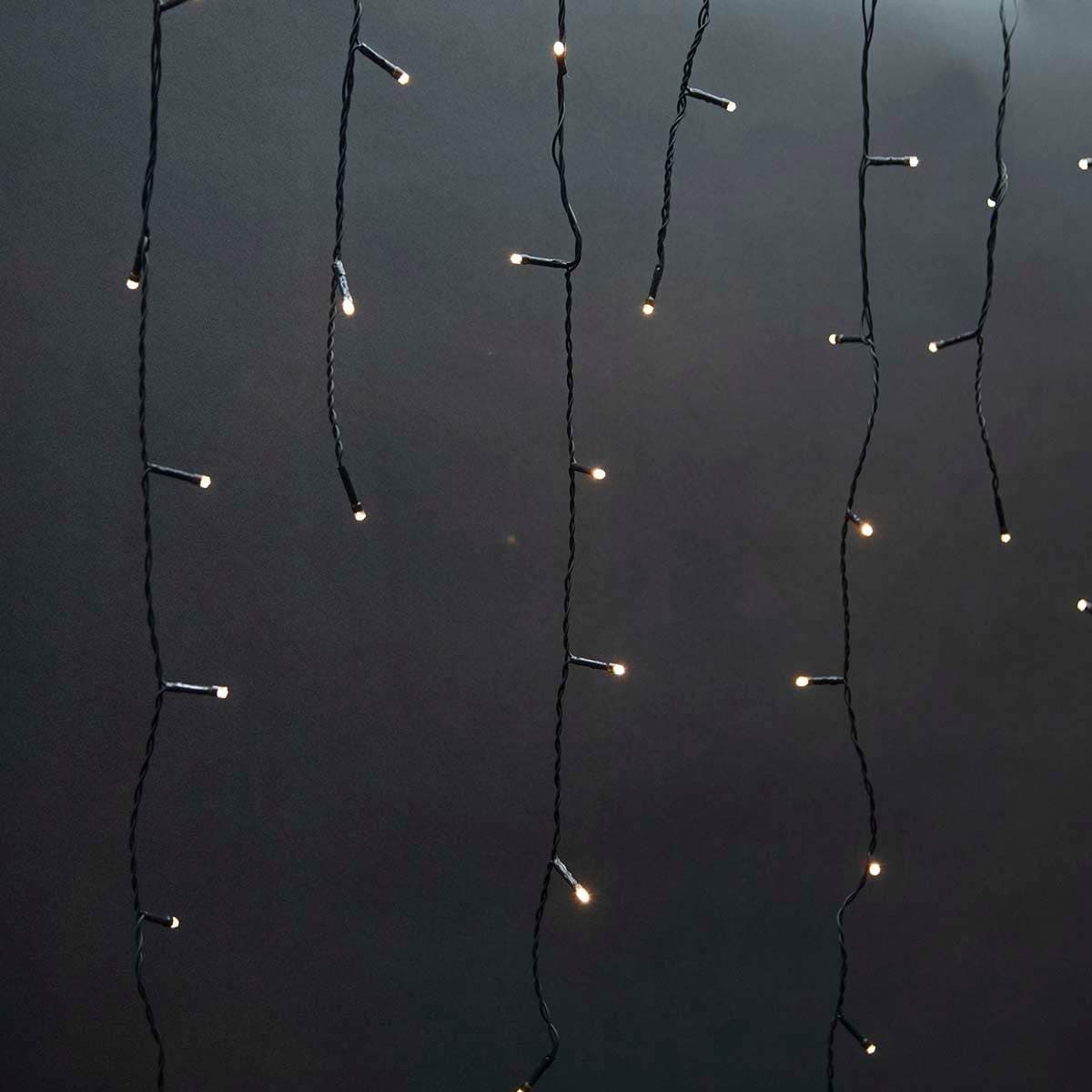 Dekorative Istaplys | 180 LED's | Varm Hvit | 5.90 m | Lyseffekter: 7 | Nettstrøm drevet