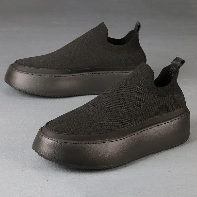 Fly Woven Herresneakers Slip-on Sportssko for Menn Tykk Såle Mesh Sneakers Pustende Trendy Loafers Herresko med Vulkanisert Såle cm svart hvit farge